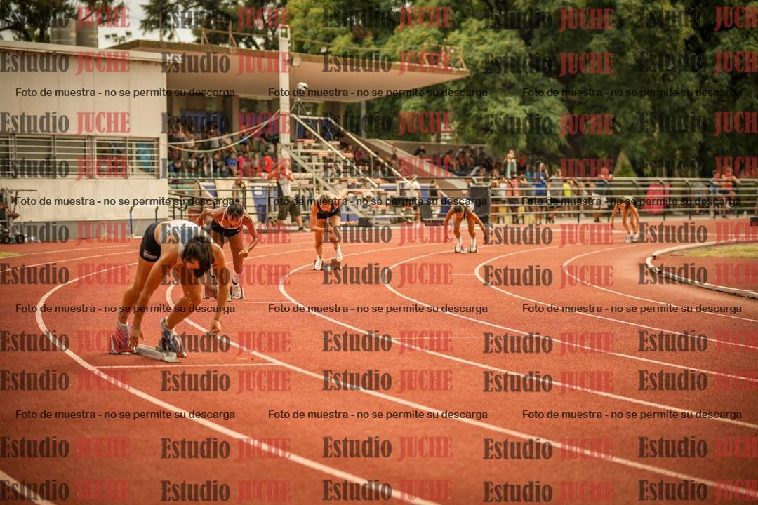 Fotos de los 400 m con vallas de mujeres