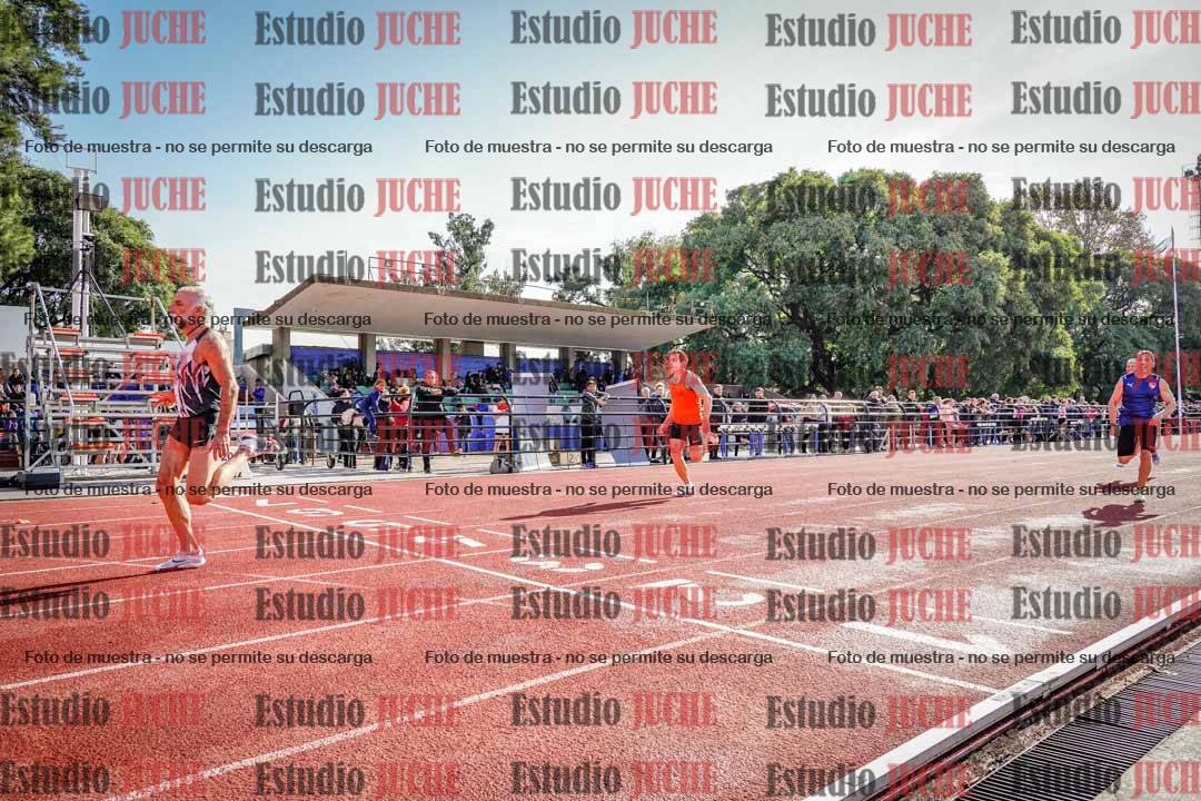 Fotos de los 100 m llanos de varones