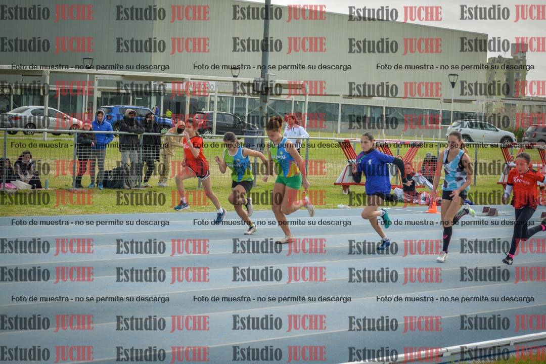 Fotos de los 80 m llanos de mujeres