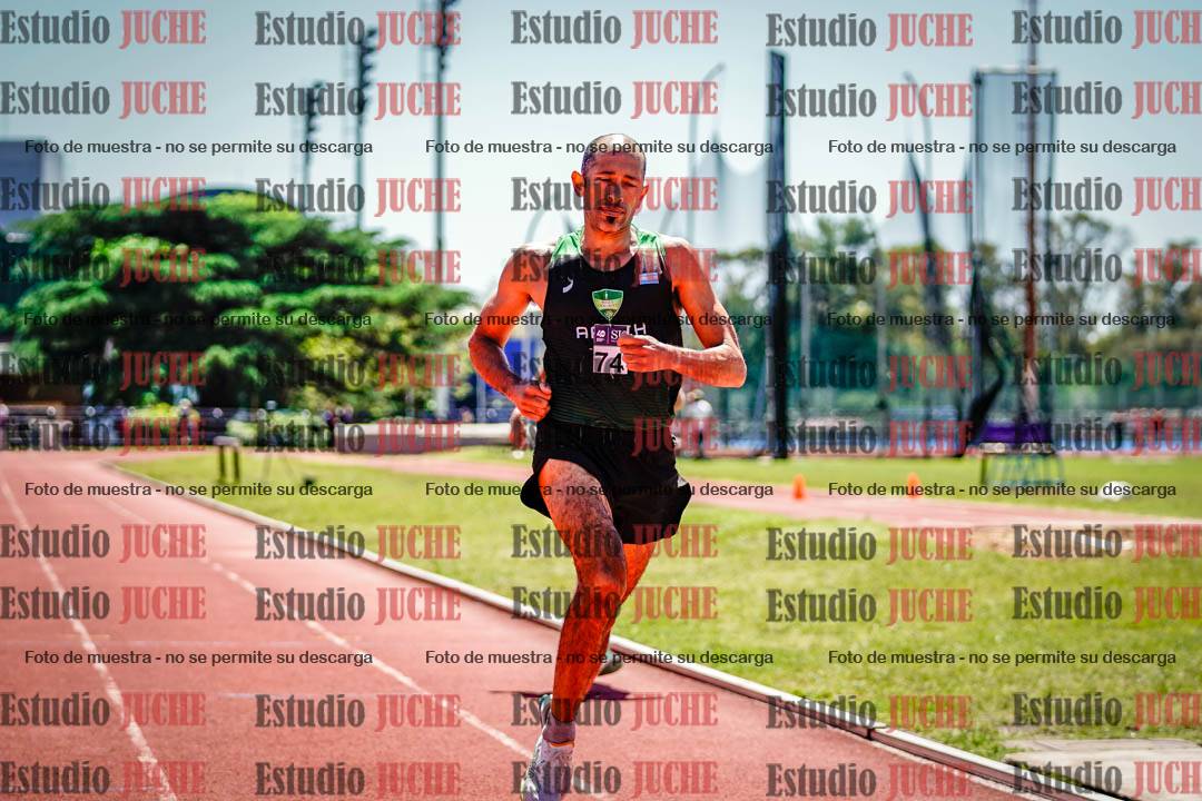 Fotos de los 800 m llanos de varones