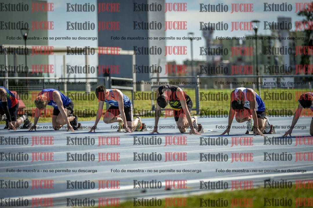 Fotos de los 100 m llanos de varones
