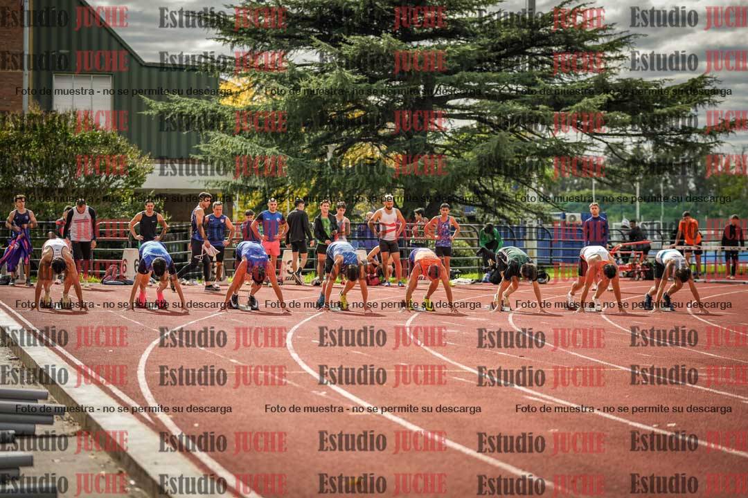 Fotos de los 100 m llanos de varones