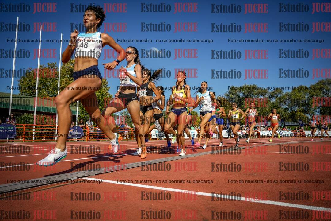 Fotos de los 1500 m llanos de mujeres