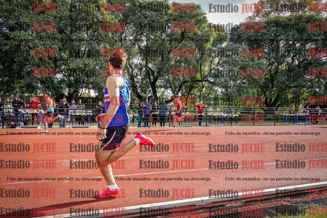 Fotos de los 100 m llanos de varones