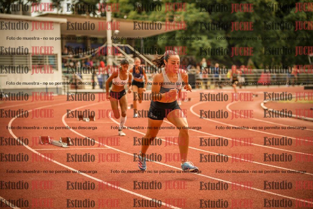 Fotos de los 400 m con vallas de mujeres