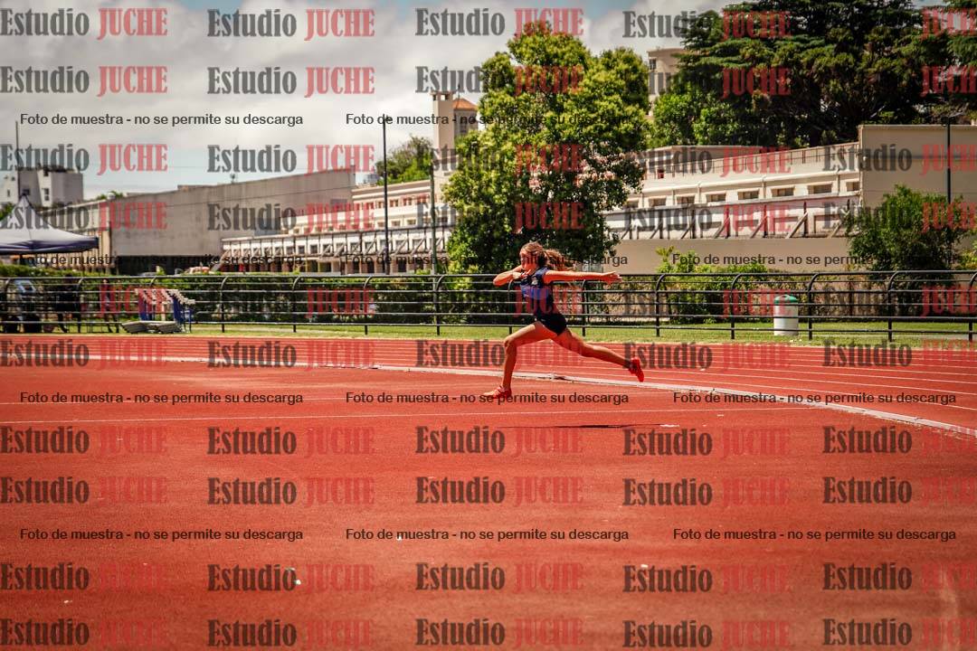 Fotos del salto en alto de mujeres