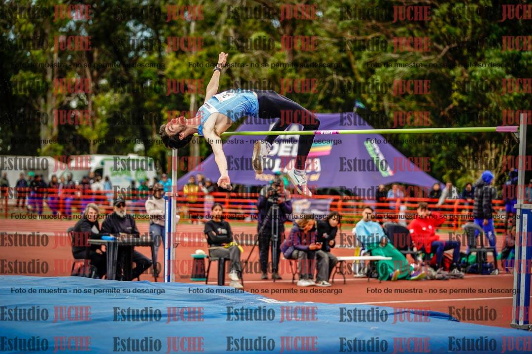 Fotos del salto en alto de varones - FINAL
