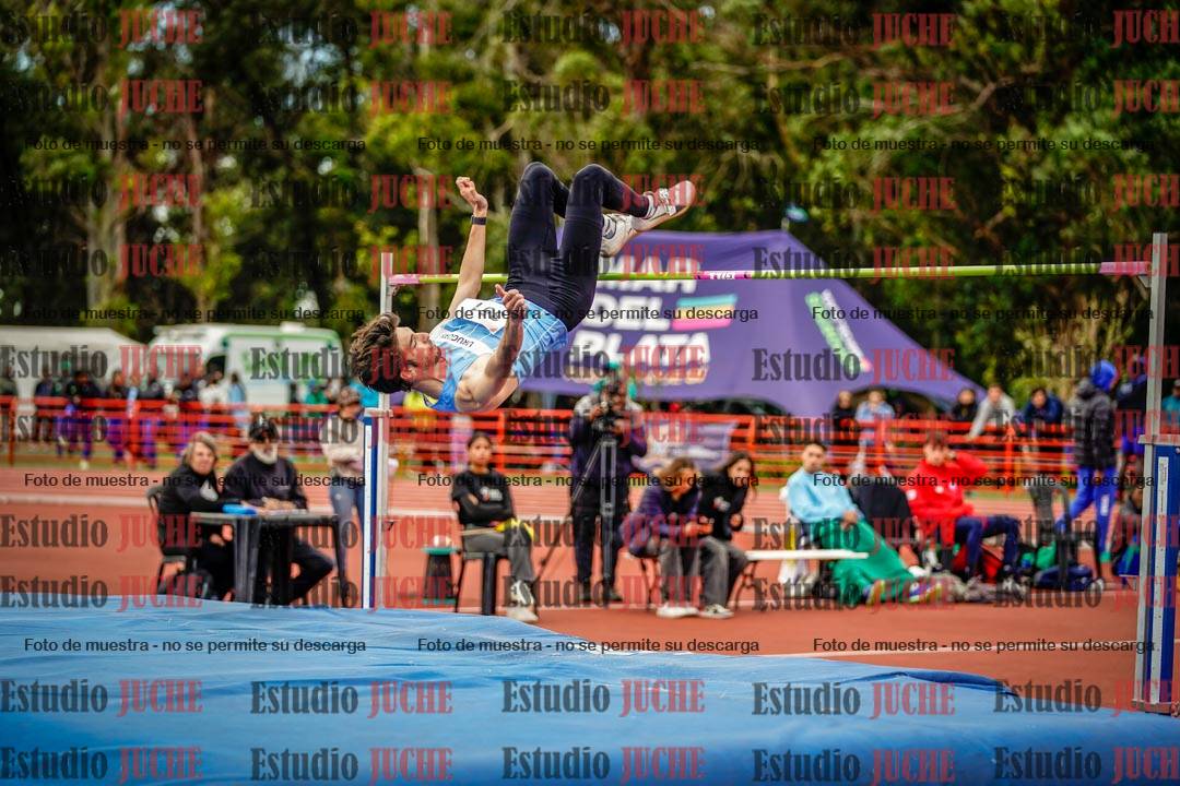 Fotos del salto en alto de varones - FINAL