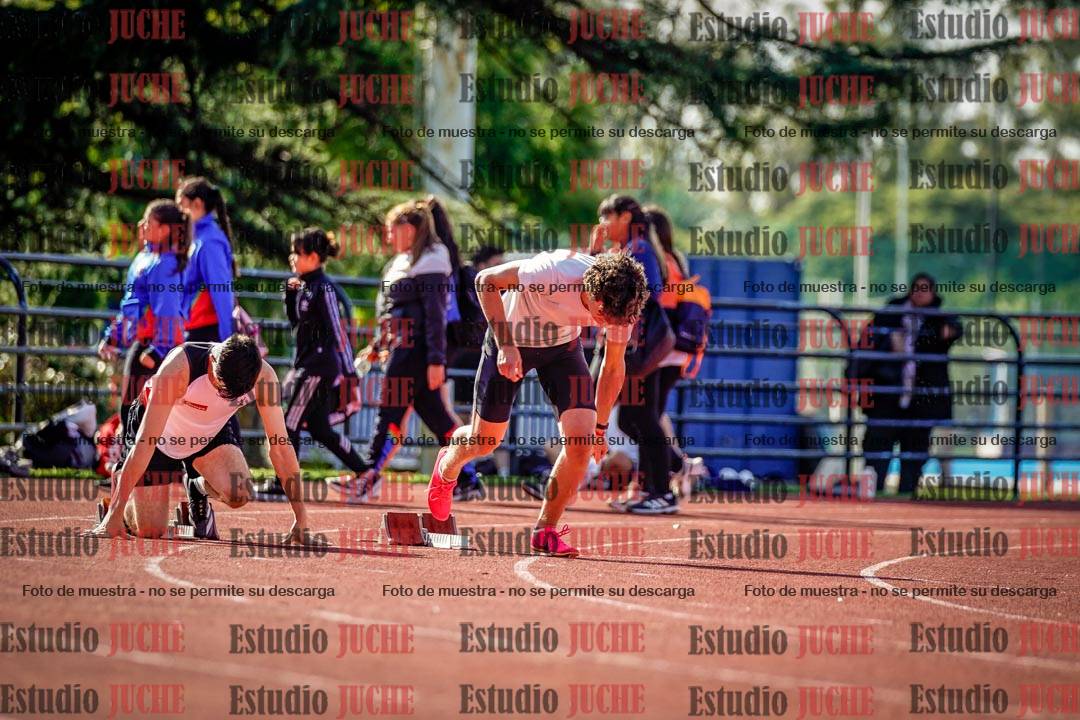 Fotos de los 100 m llanos de varones