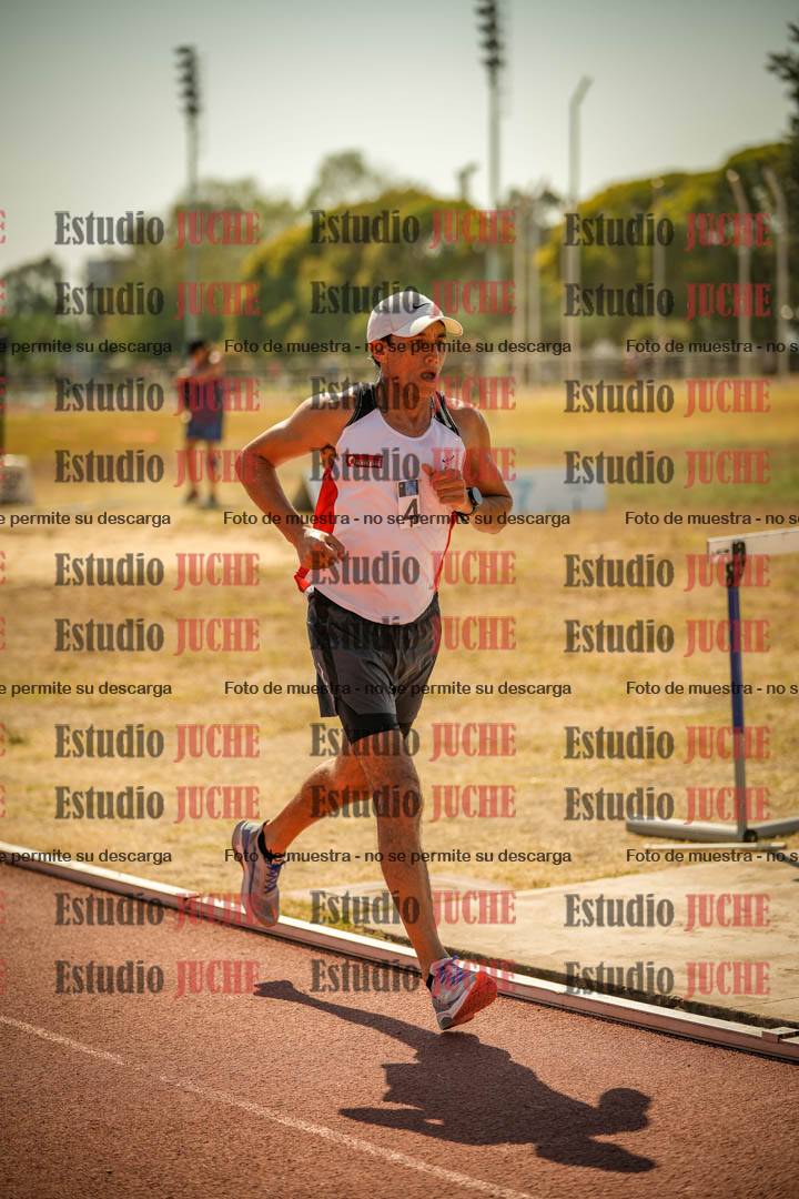 Fotos de los 3000 m llanos de varones