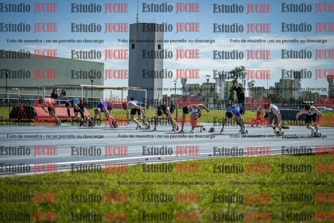 Fotos de los 100 m llanos de varones