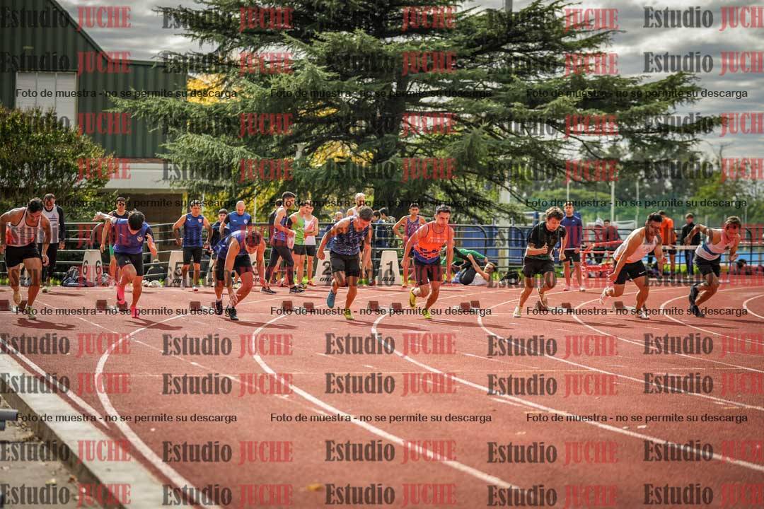 Fotos de los 100 m llanos de varones