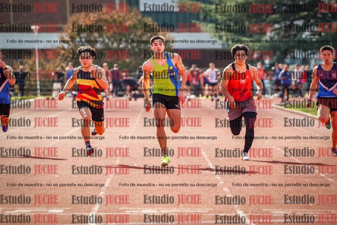 Fotos de los 100 m llanos de varones