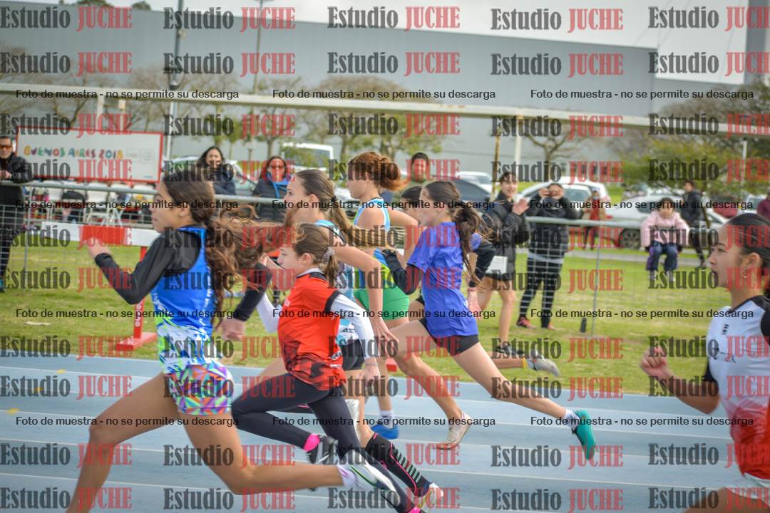 Fotos de los 80 m llanos de mujeres