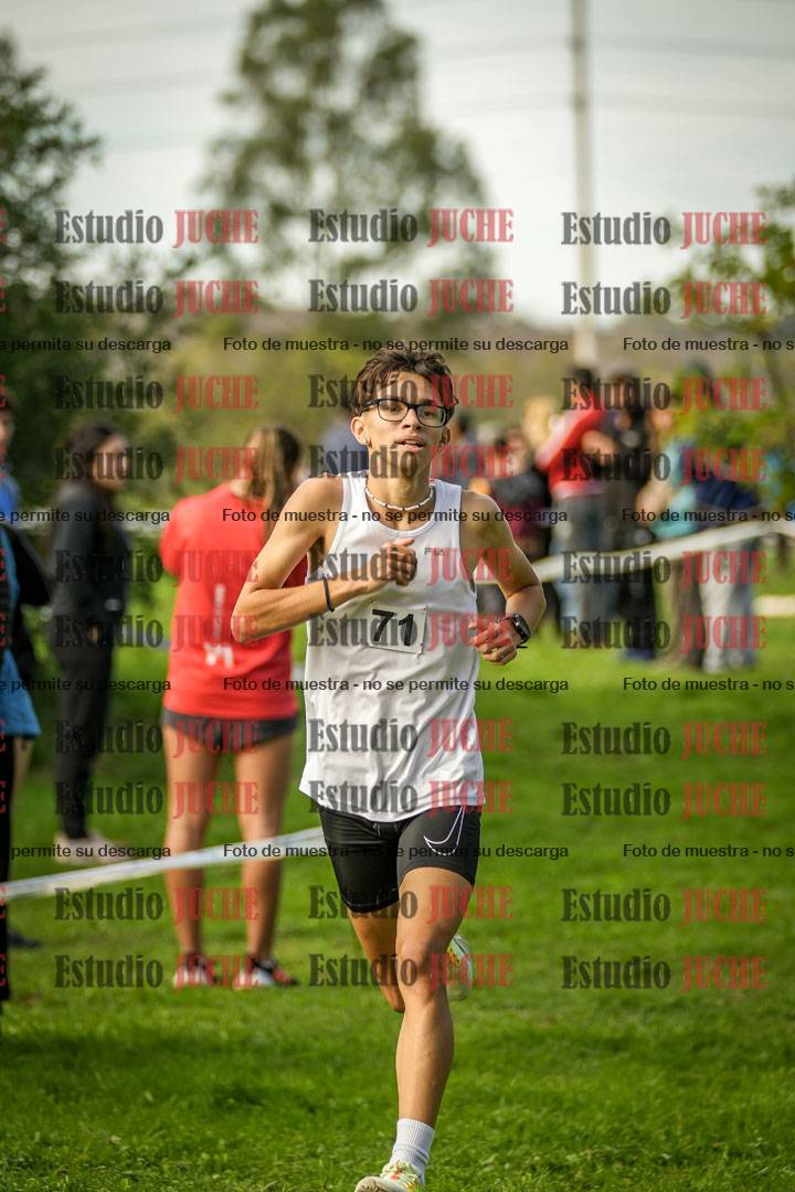 Fotos de la llegada del cross de 6000 m
