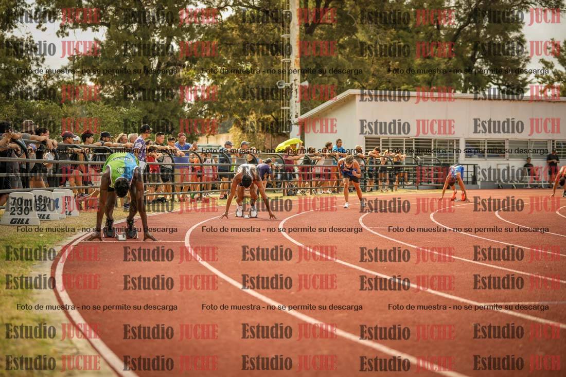 Fotos de los 400 m llanos de varones