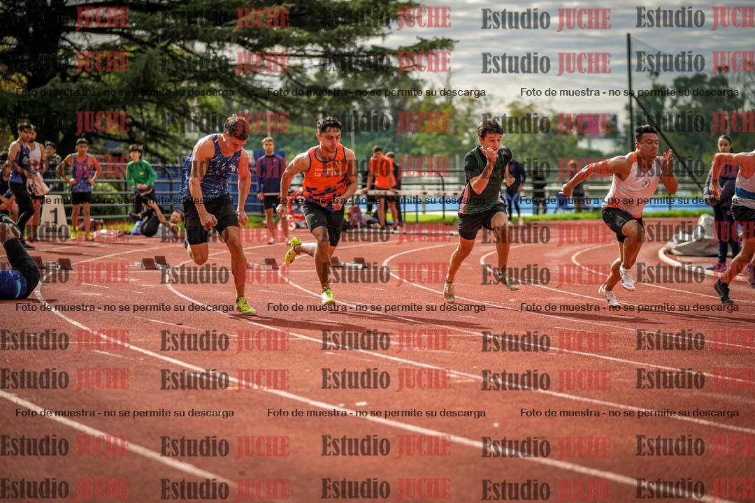 Fotos de los 100 m llanos de varones