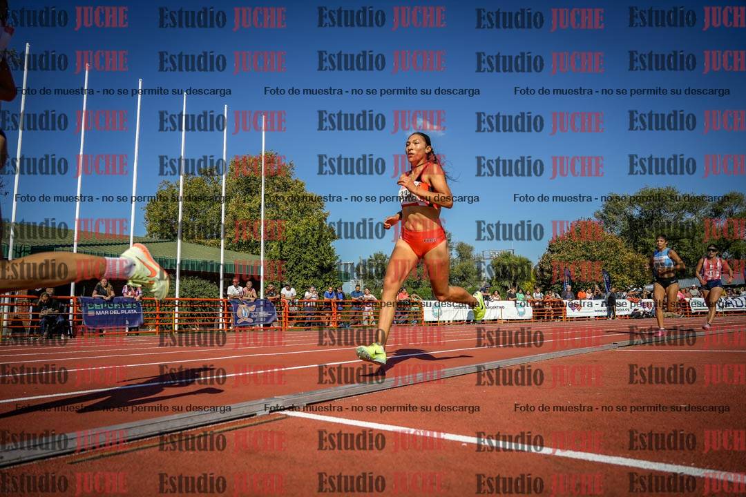 Fotos de los 1500 m llanos de mujeres