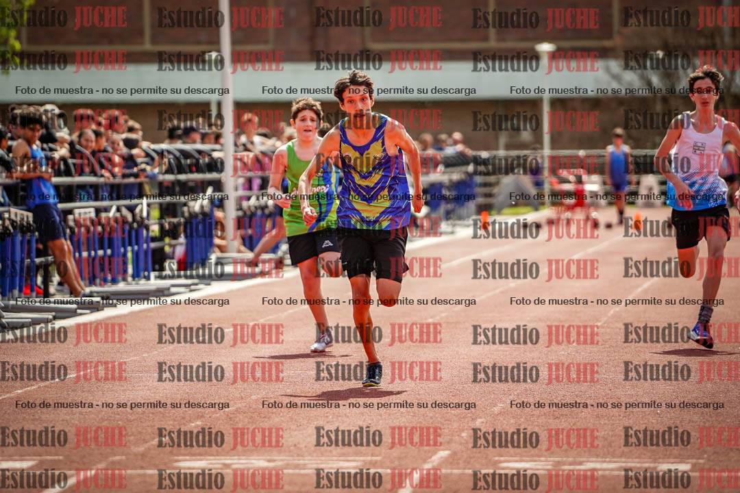 Fotos de los 80 m llanos de varones
