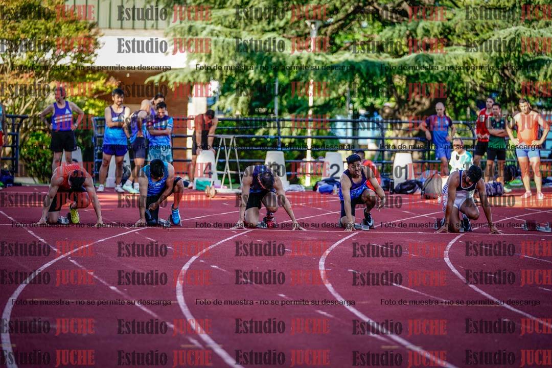 Fotos de los 100 m llanos de varones