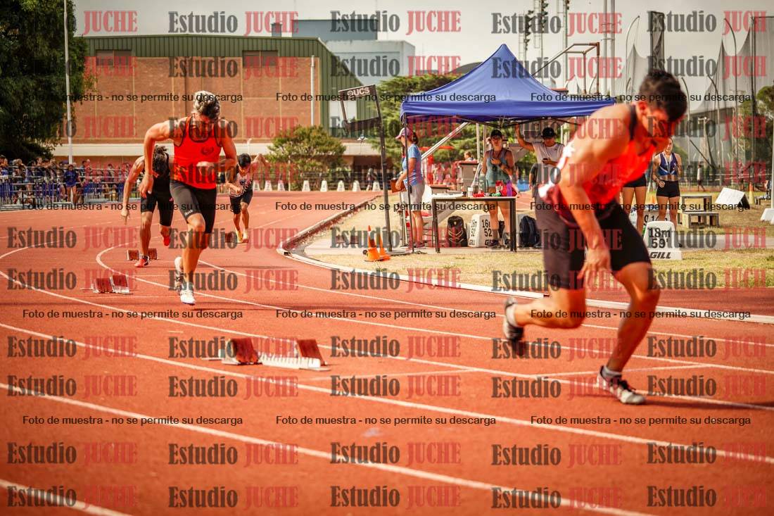 Fotos de los 400 m llanos de varones