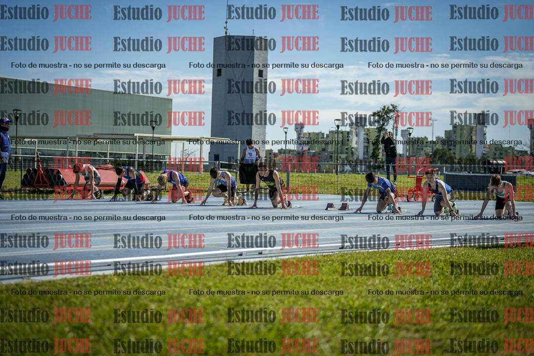 Fotos de los 100 m llanos de varones