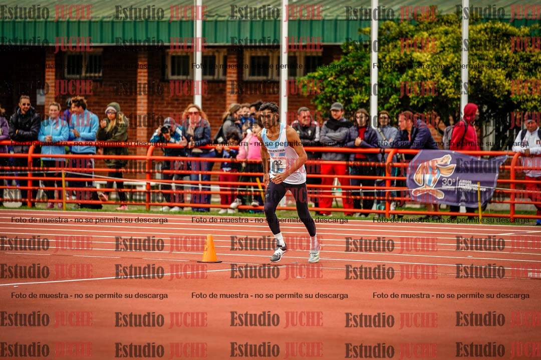 Fotos del salto en alto de varones - FINAL