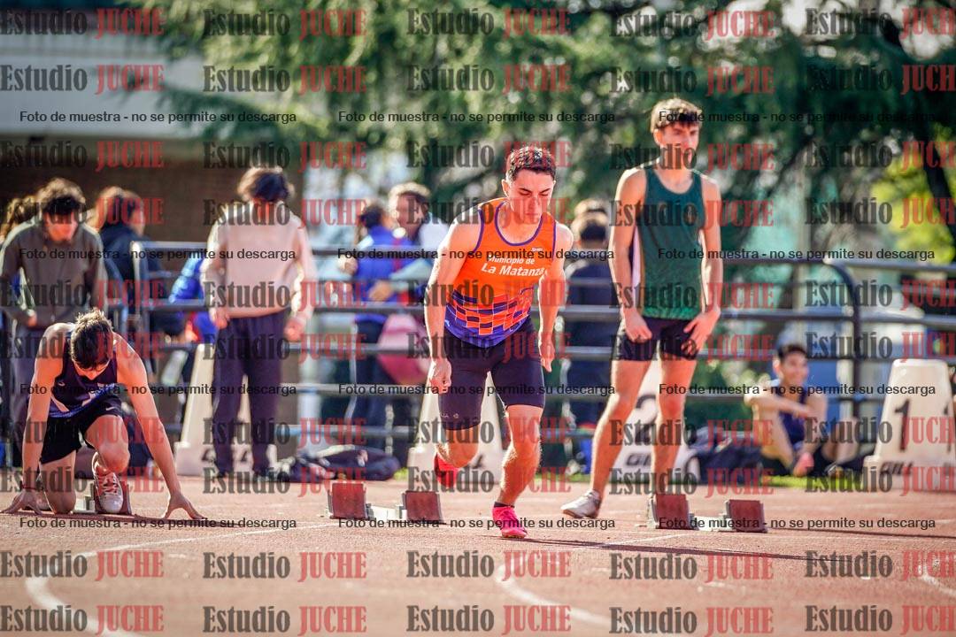 Fotos de los 100 m llanos de varones