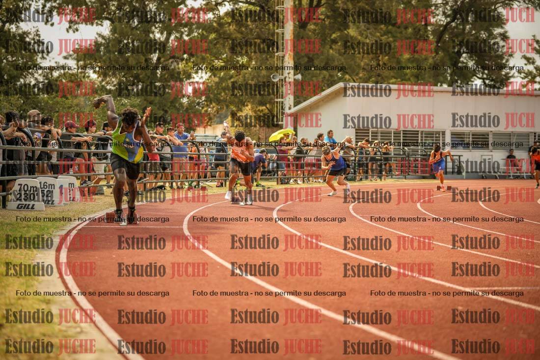 Fotos de los 400 m llanos de varones