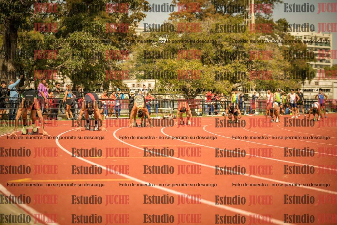 Fotos de los 200 m llanos de varones