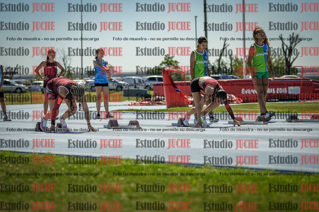 Fotos de los 80 m llanos de mujeres
