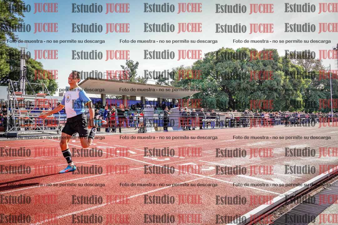 Fotos de los 100 m llanos de varones