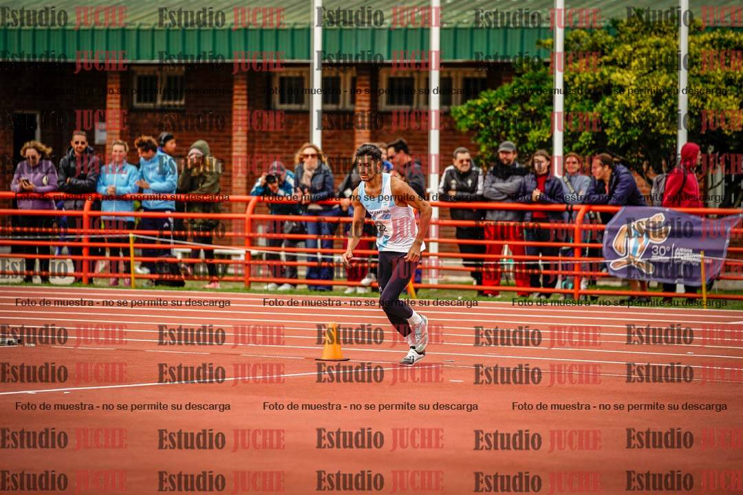 Fotos del salto en alto de varones - FINAL