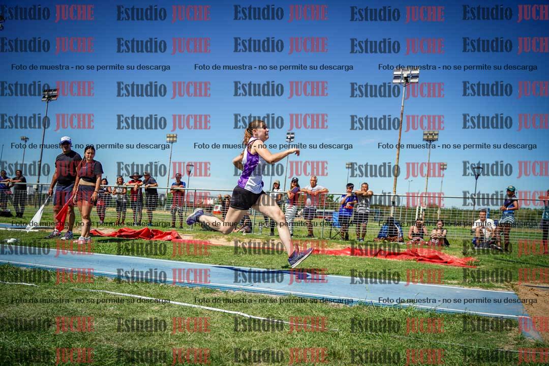Fotos del salto triple de varones y mujeres - todas las tablas