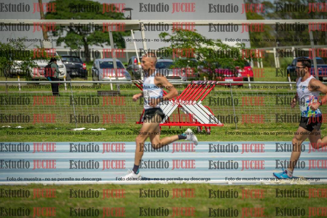 Fotos de los 1000 m llanos de varones