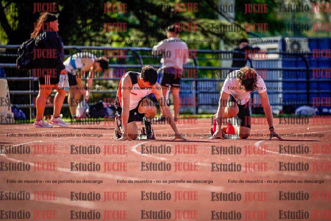 Fotos de los 100 m llanos de varones