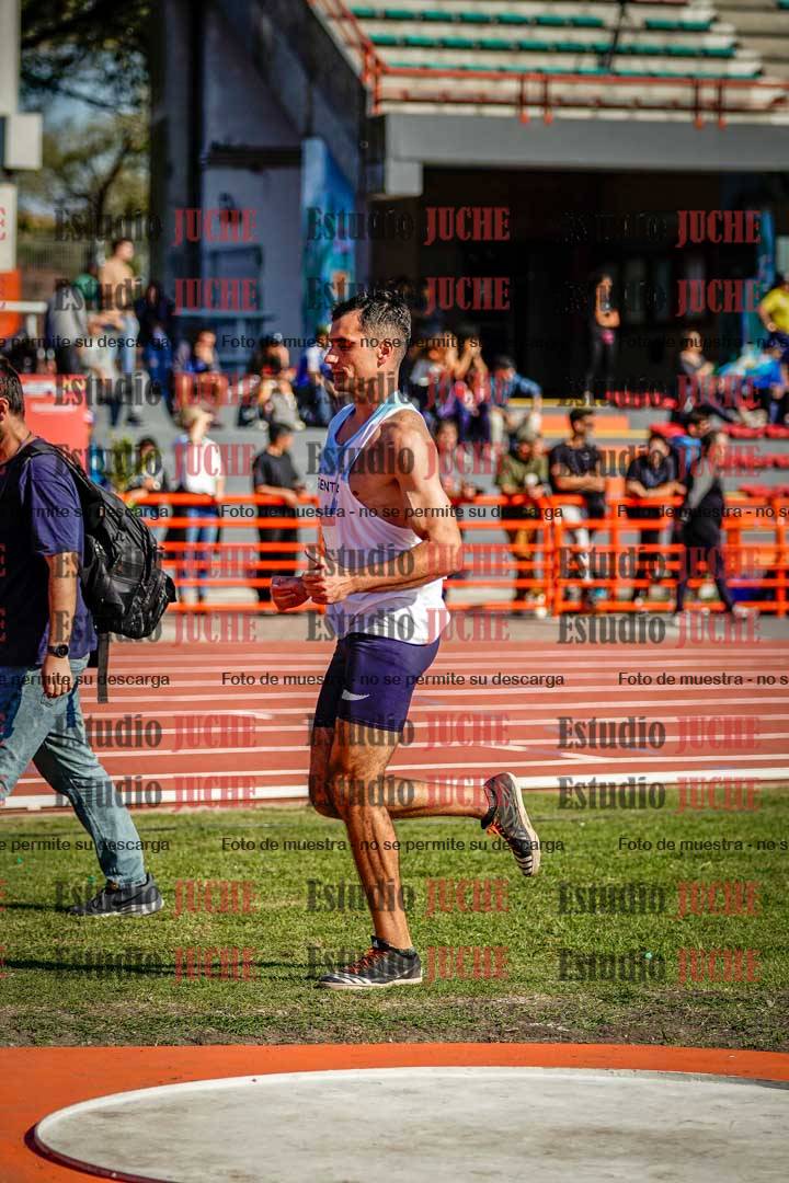 Fotos de algunos extras y podios del día 1