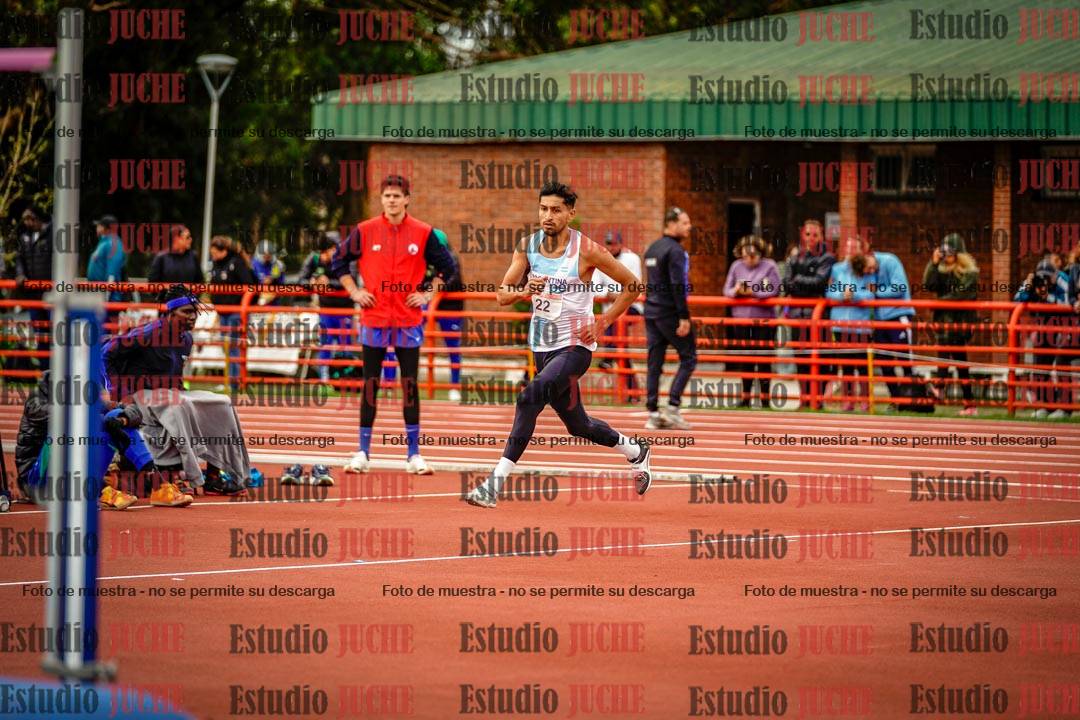 Fotos del salto en alto de varones - FINAL