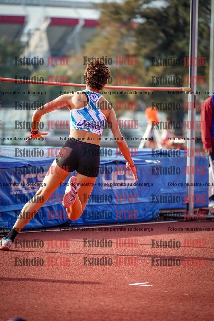 Fotos del salto en alto de mujeres