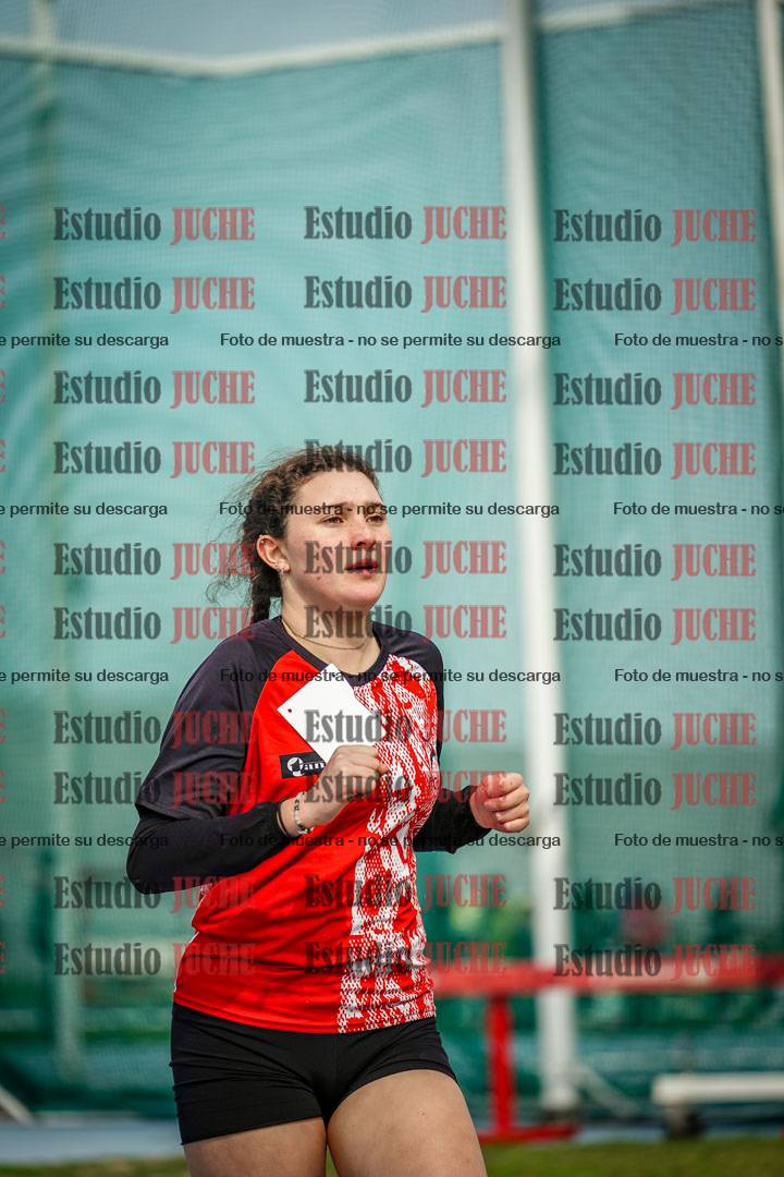 Fotos de los 800 m llanos de mujeres - U14