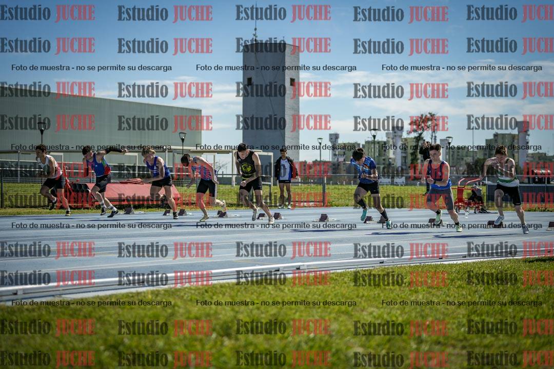 Fotos de los 100 m llanos de varones