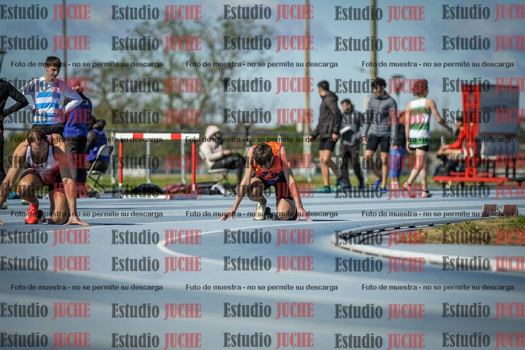 Fotos de los 200 m llanos de varones