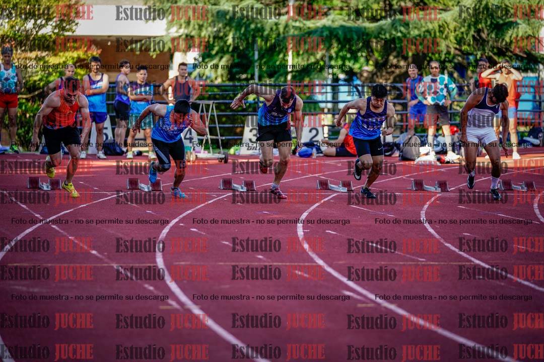 Fotos de los 100 m llanos de varones