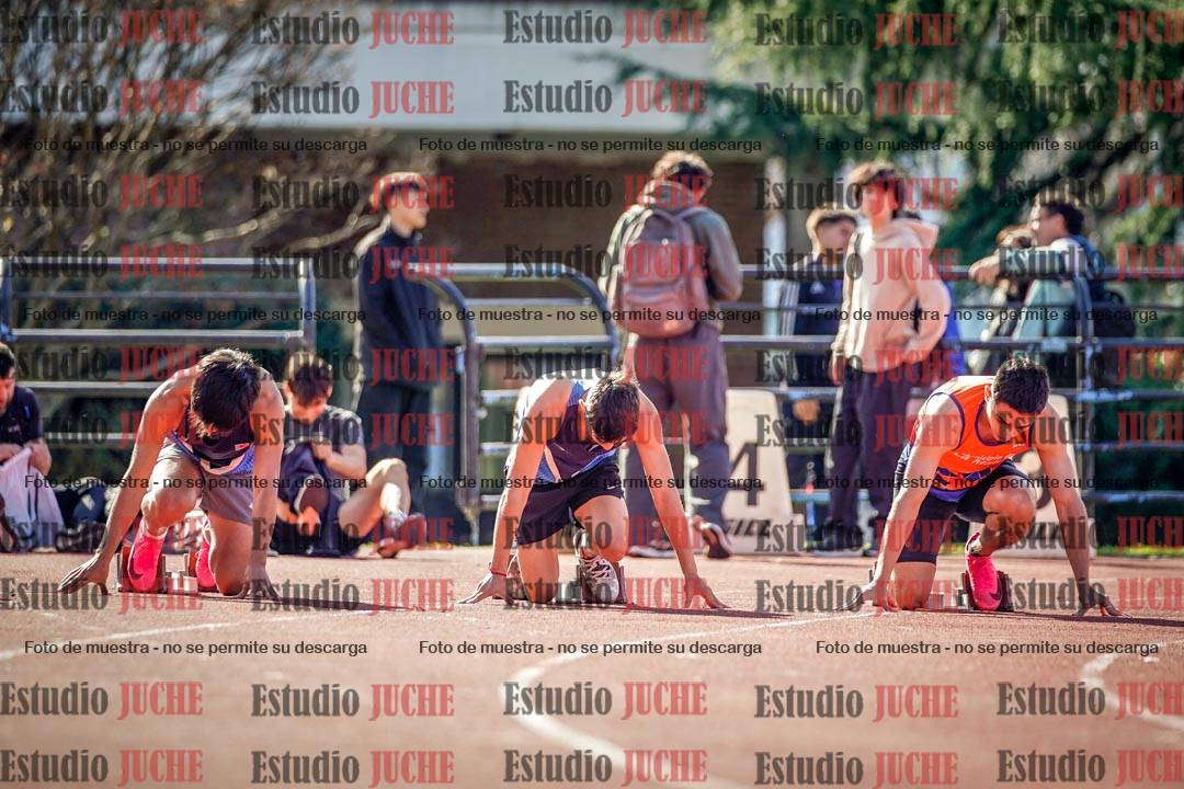 Fotos de los 100 m llanos de varones