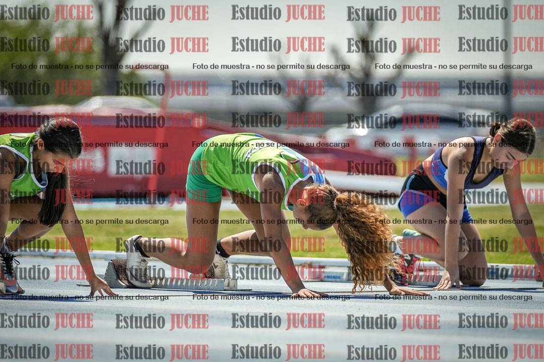 Fotos de los 80 m llanos de mujeres