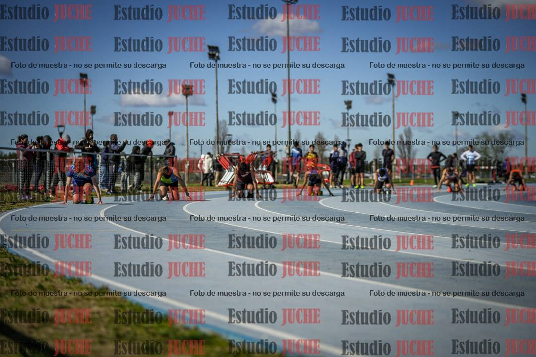 Fotos de los 200 m llanos de varones