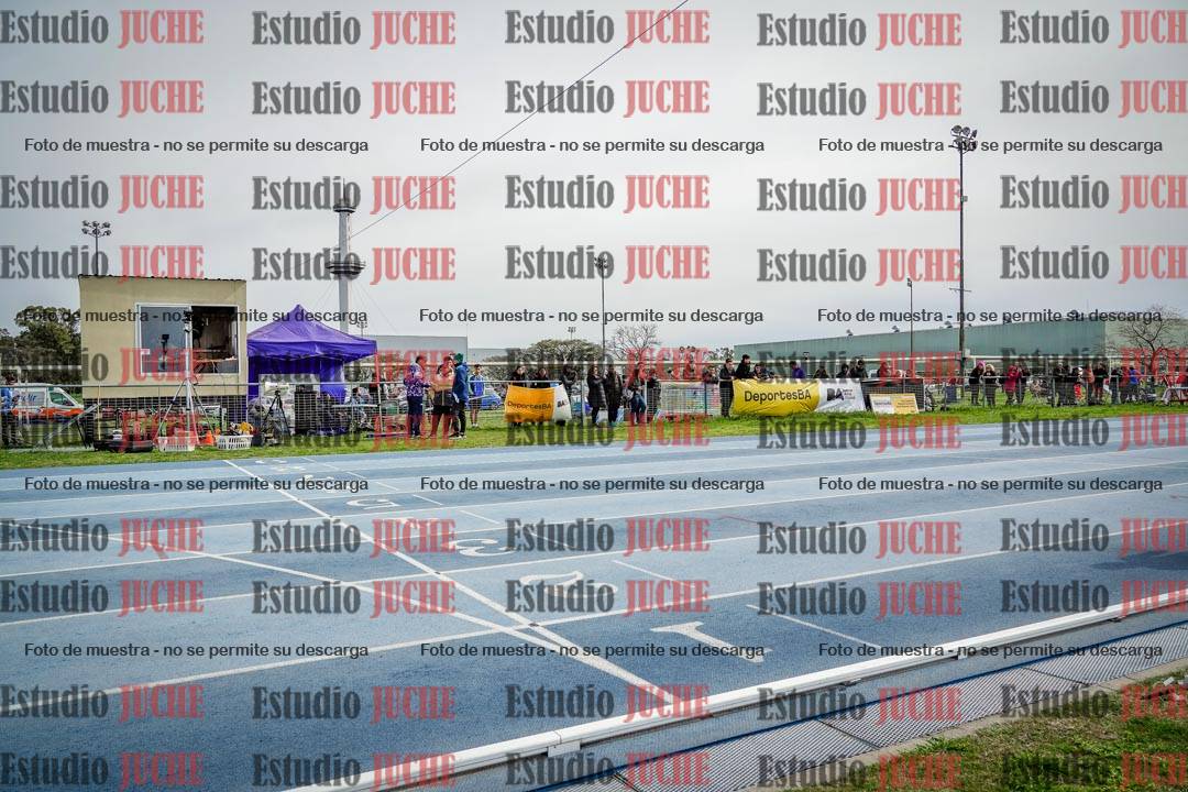 Fotos de los 800 m llanos de mujeres - U14