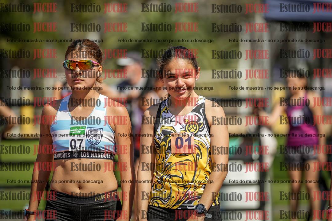 Fotos de los 1500 m llanos de mujeres