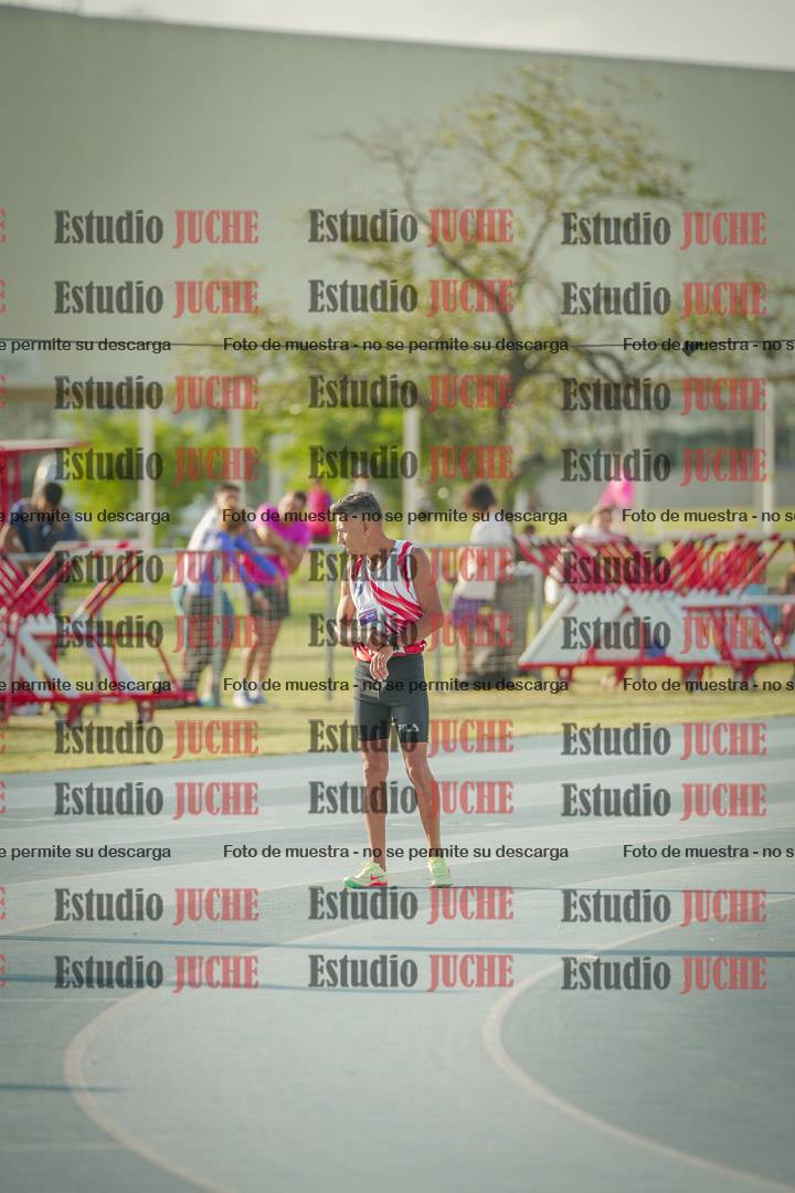 Fotos de los 800 m llanos de varones