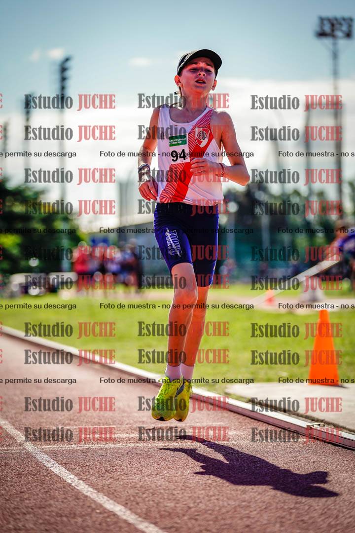 Fotos de los 2400 m de varones